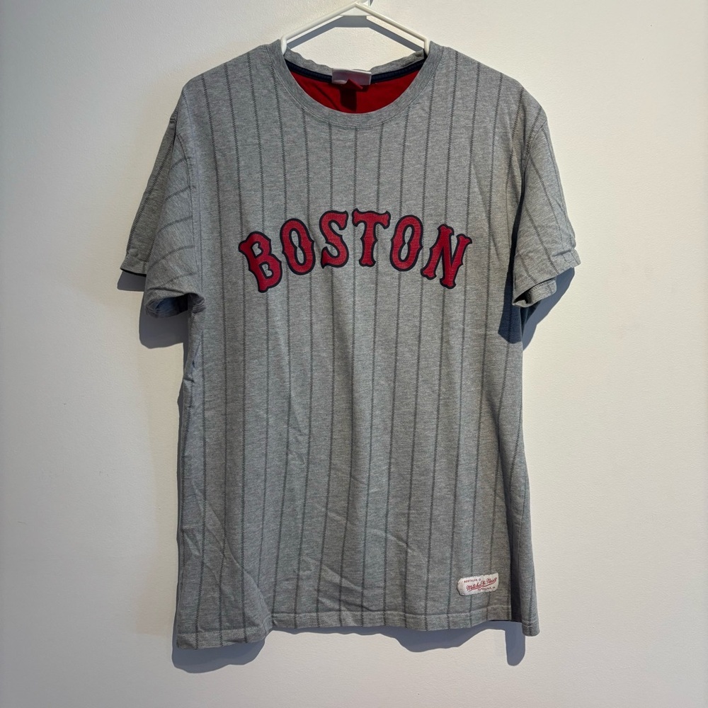 Boston Red Sox MLB Mitchell & Ness Vintage Pinstripes Gray T-Shirt Large